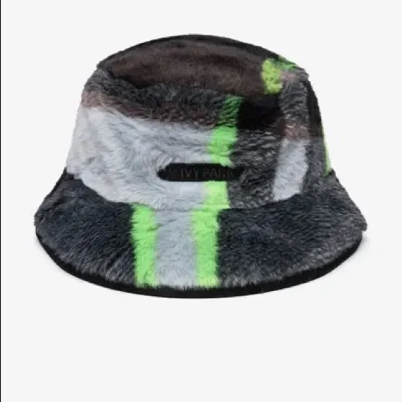 Medical Devices Ivy Park Brown Bucket Hat NWT ADIDAS X IVY PARK - Main Image